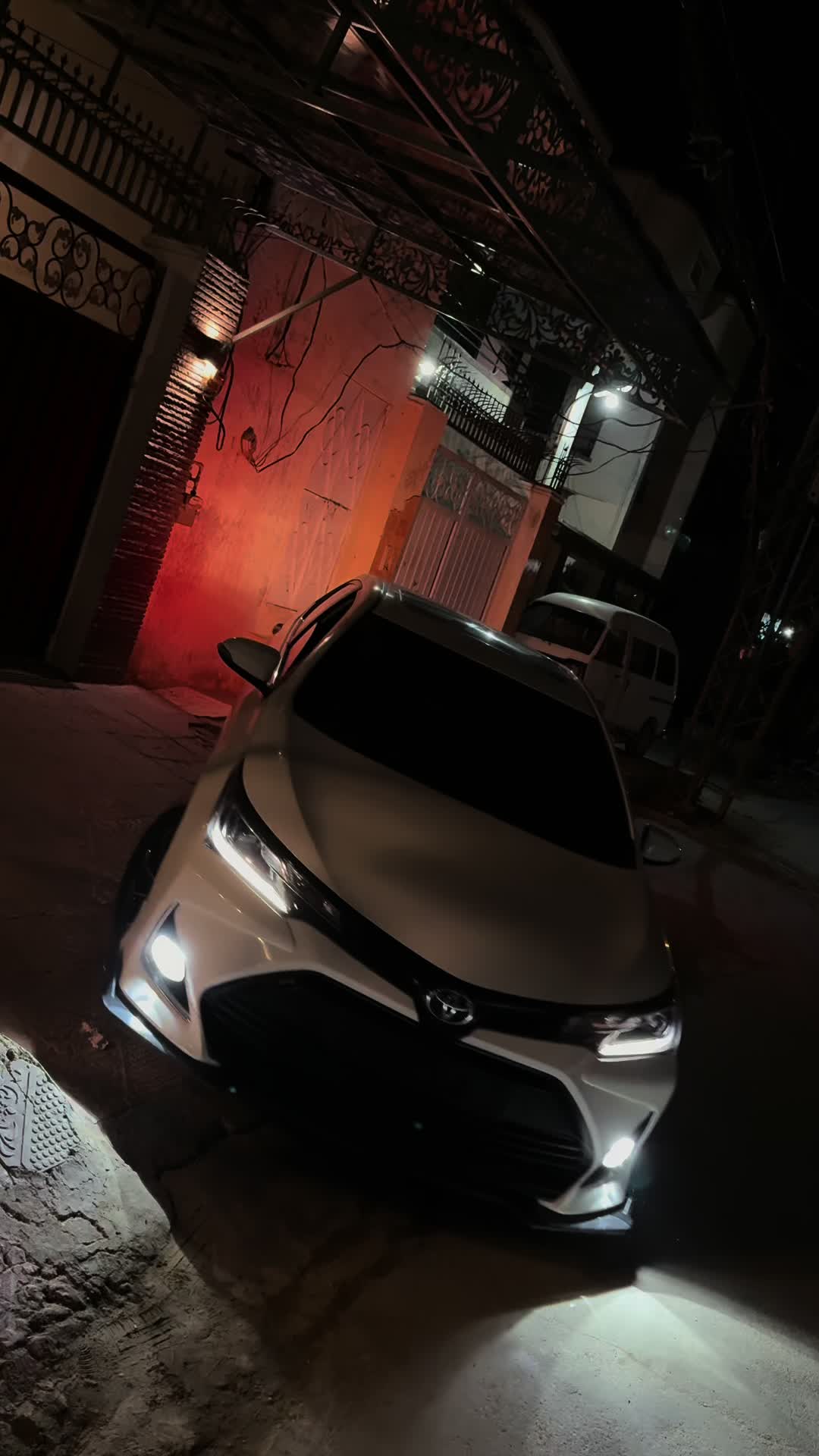 @LC-2220🖤