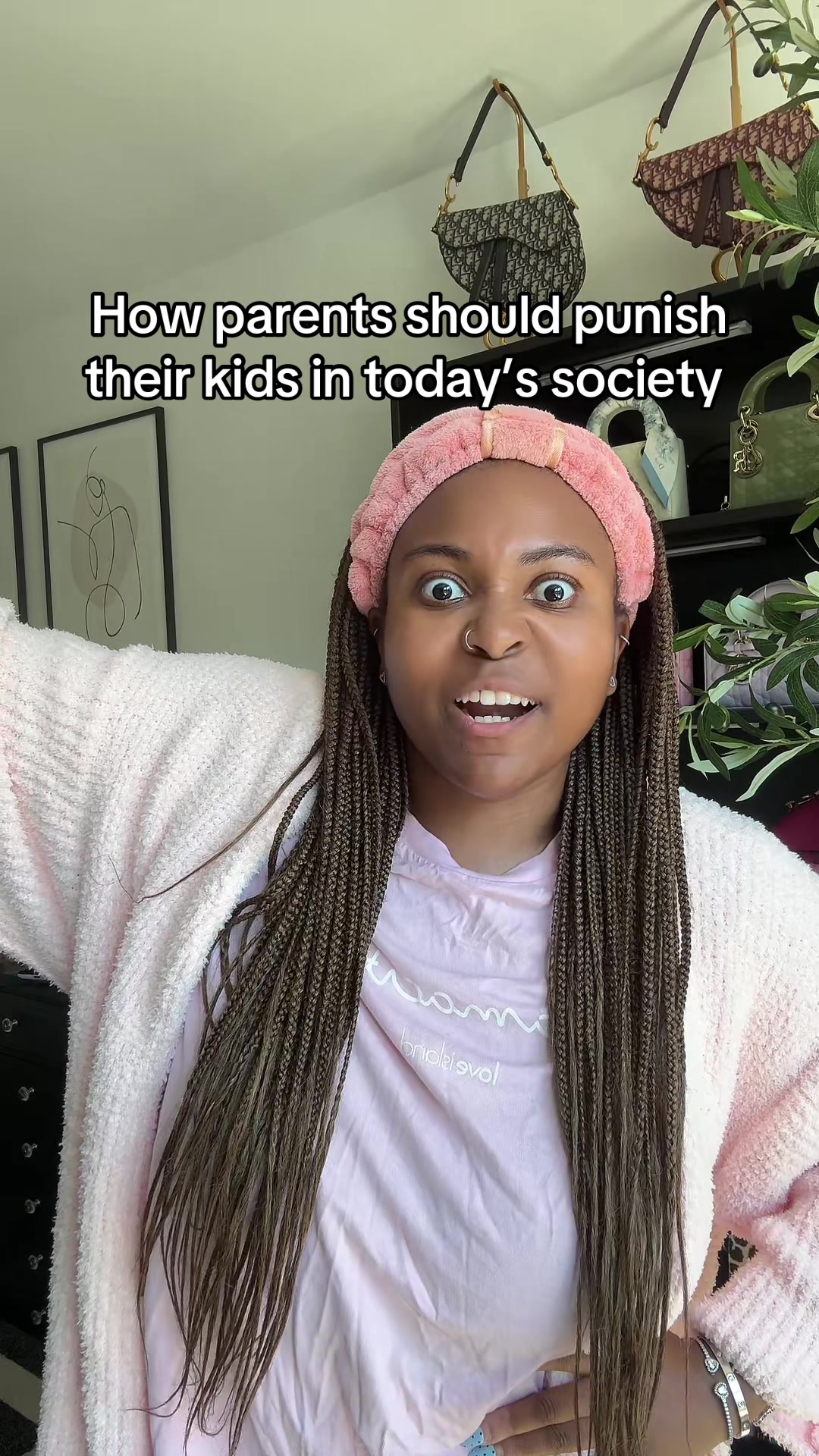 @ARI 👽