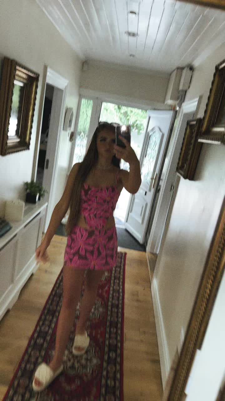 @Caroline Oconnor