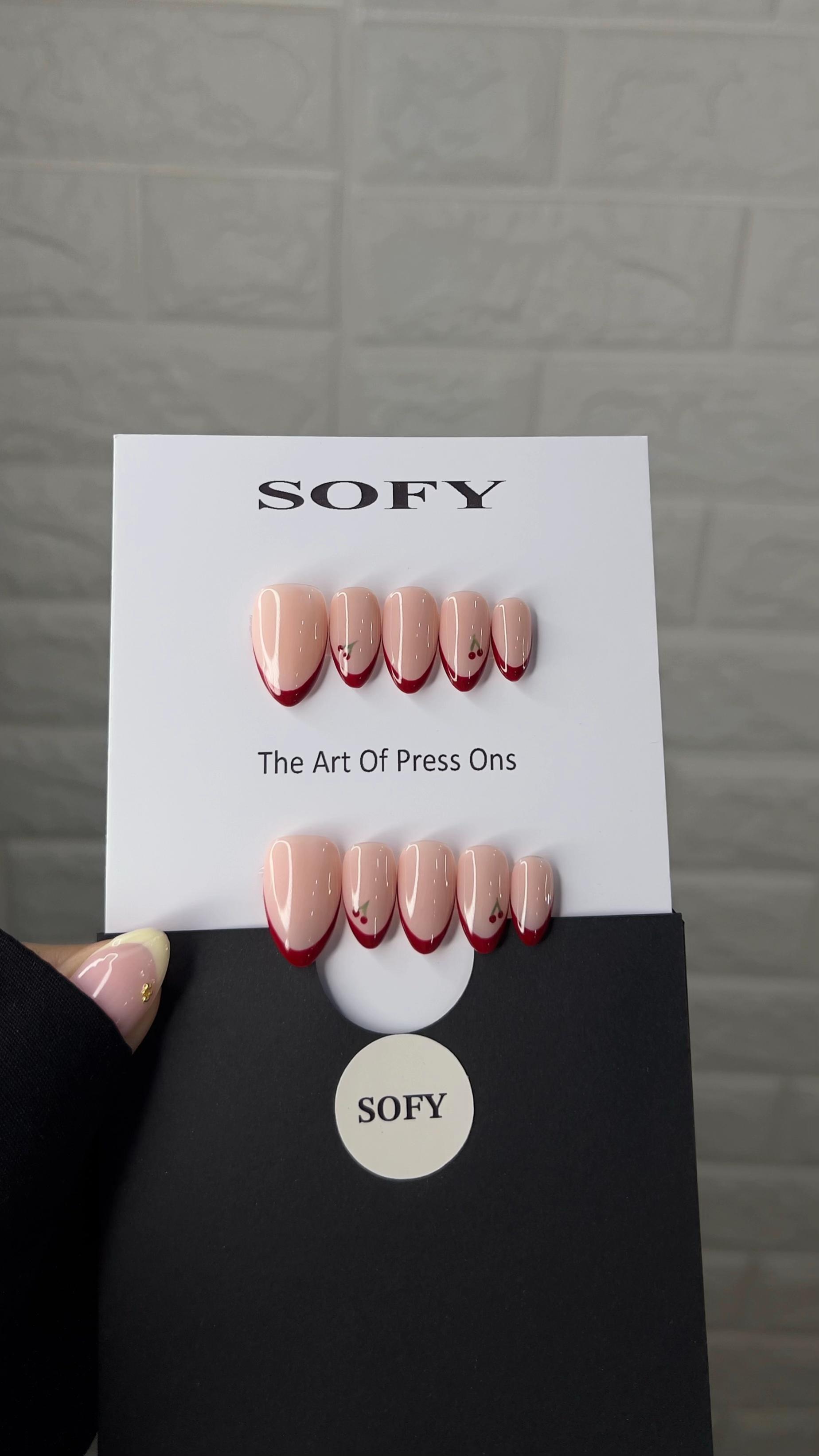 @Sofy_nails_art