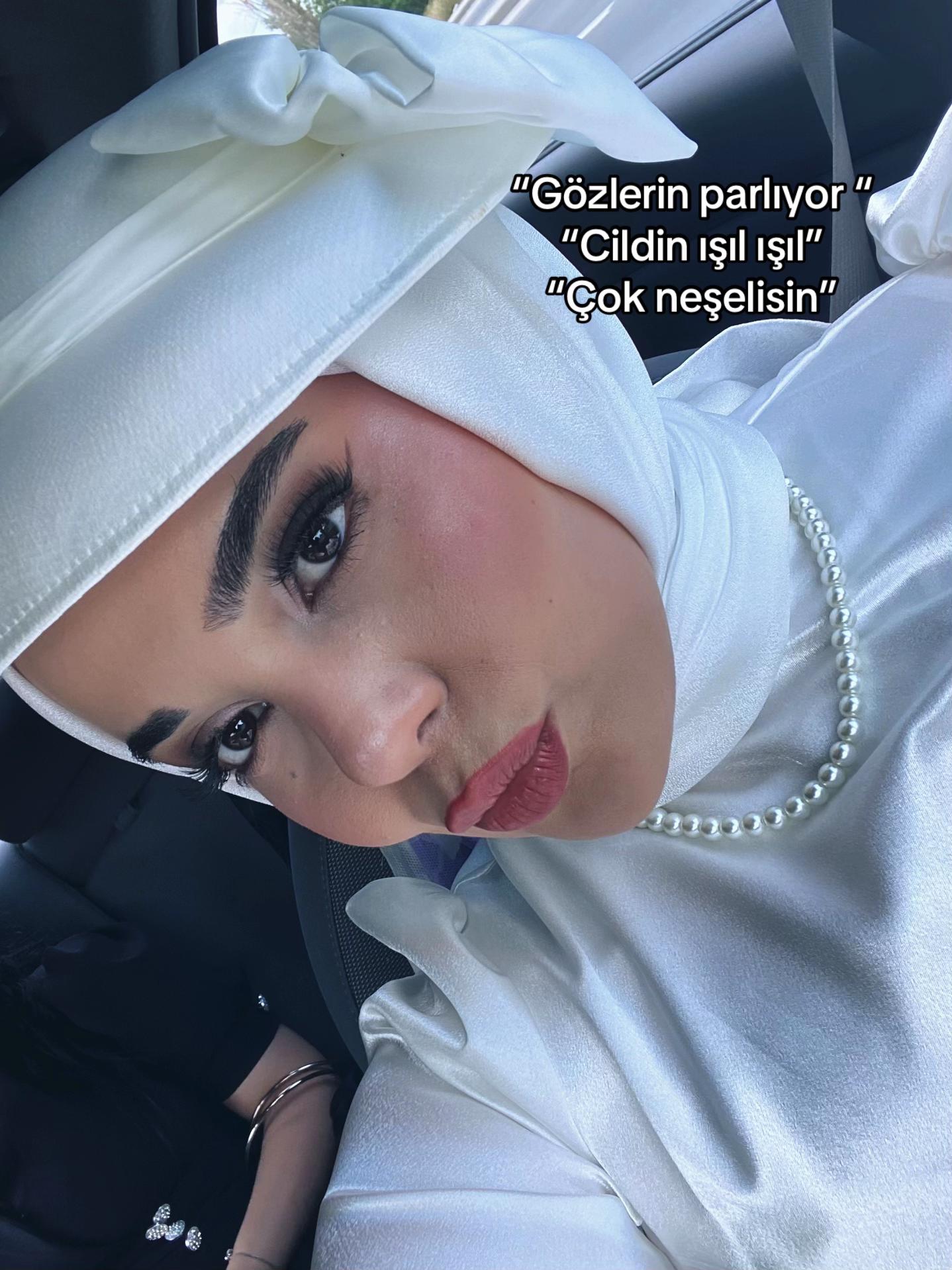 @Zeliş