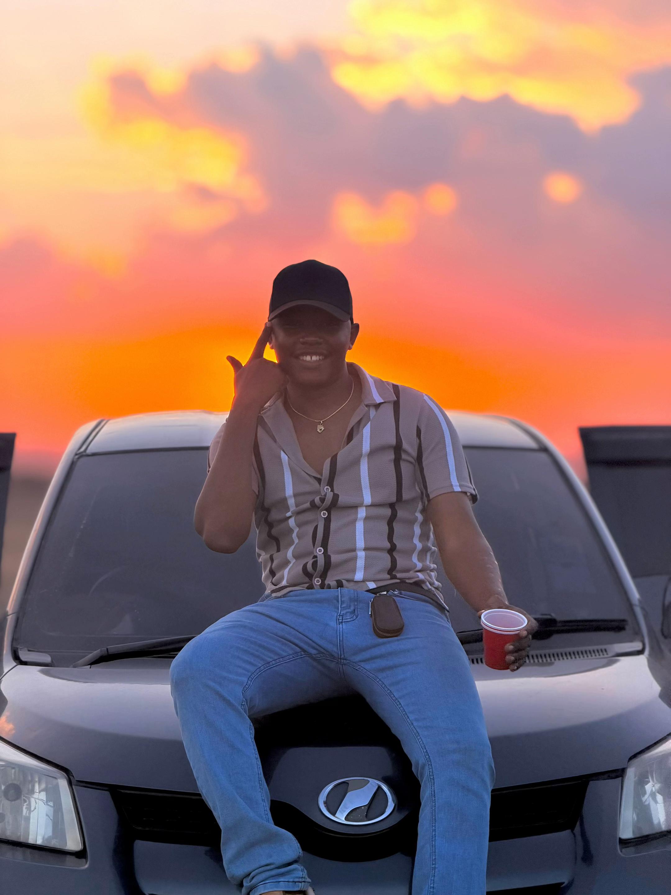 @Leyian.Mark👑🧡🖤