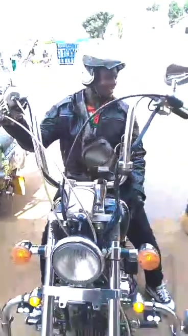 @TRUST RIDERS