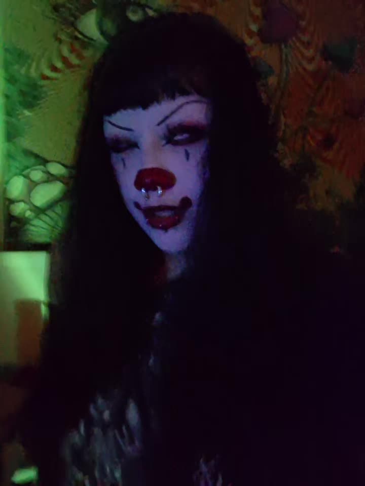 @ClownGutz🤡
