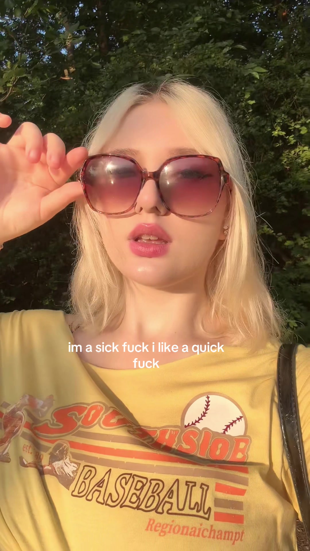 @janie_