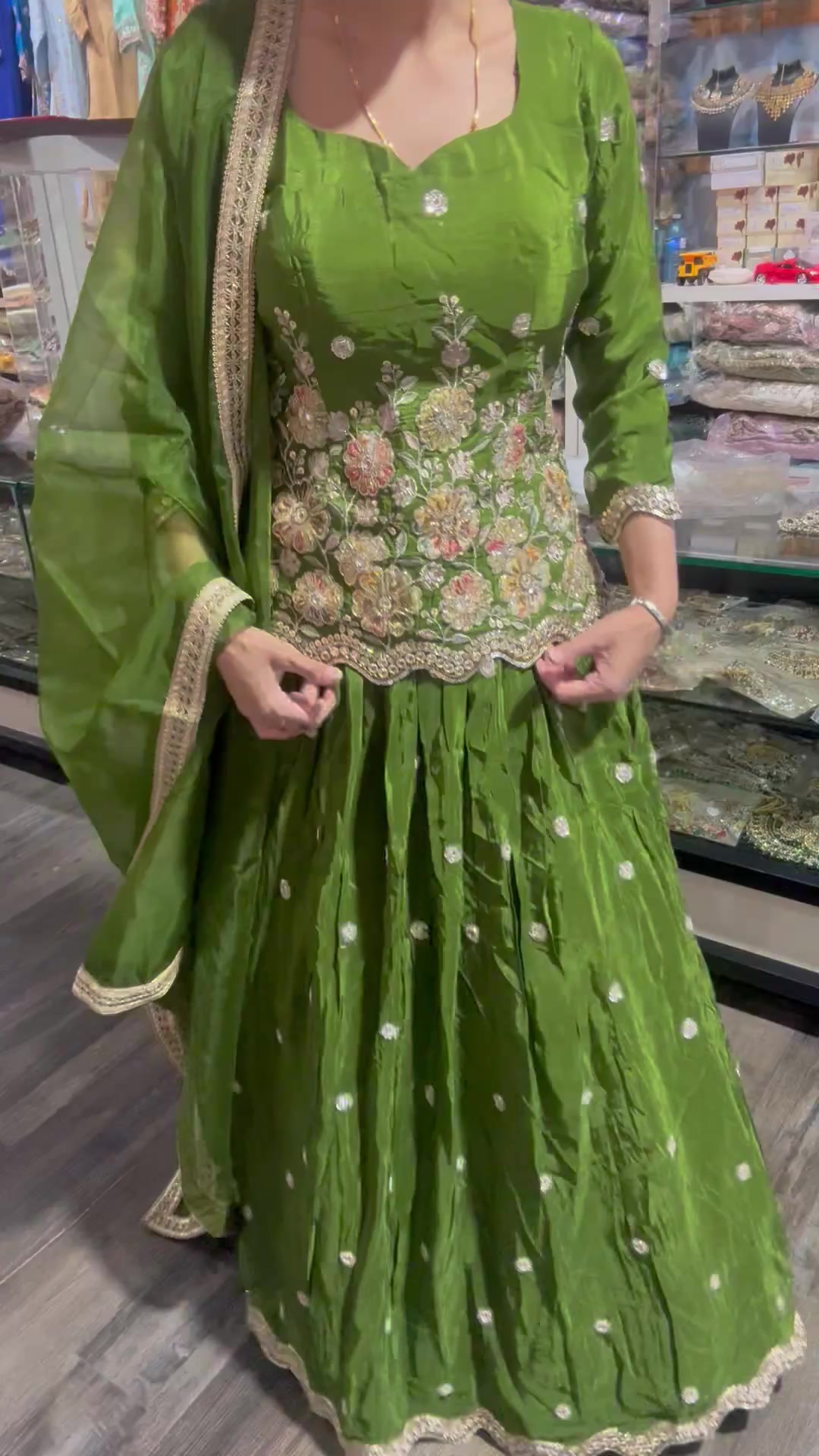 @𝗭𝗔𝗥𝗜 𝗖𝗥𝗘𝗔𝗧𝗜𝗢𝗡
