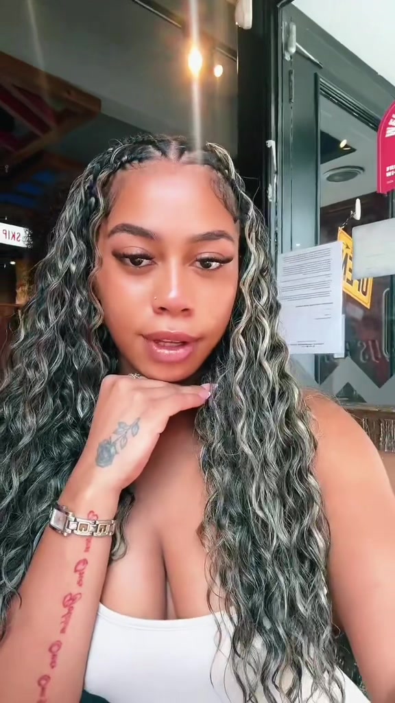 @Mia Jada🎀