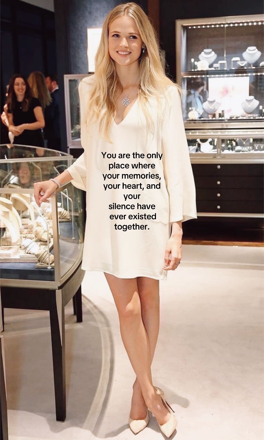 @𝒮