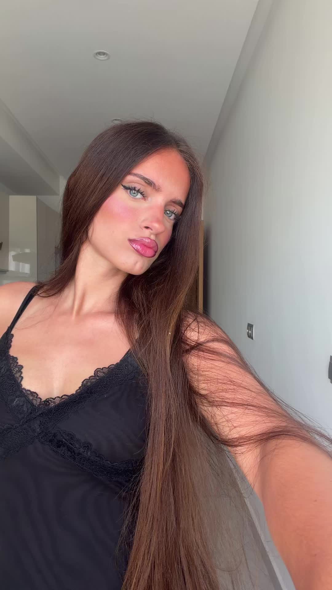 @𝐸𝓁𝓈𝒶