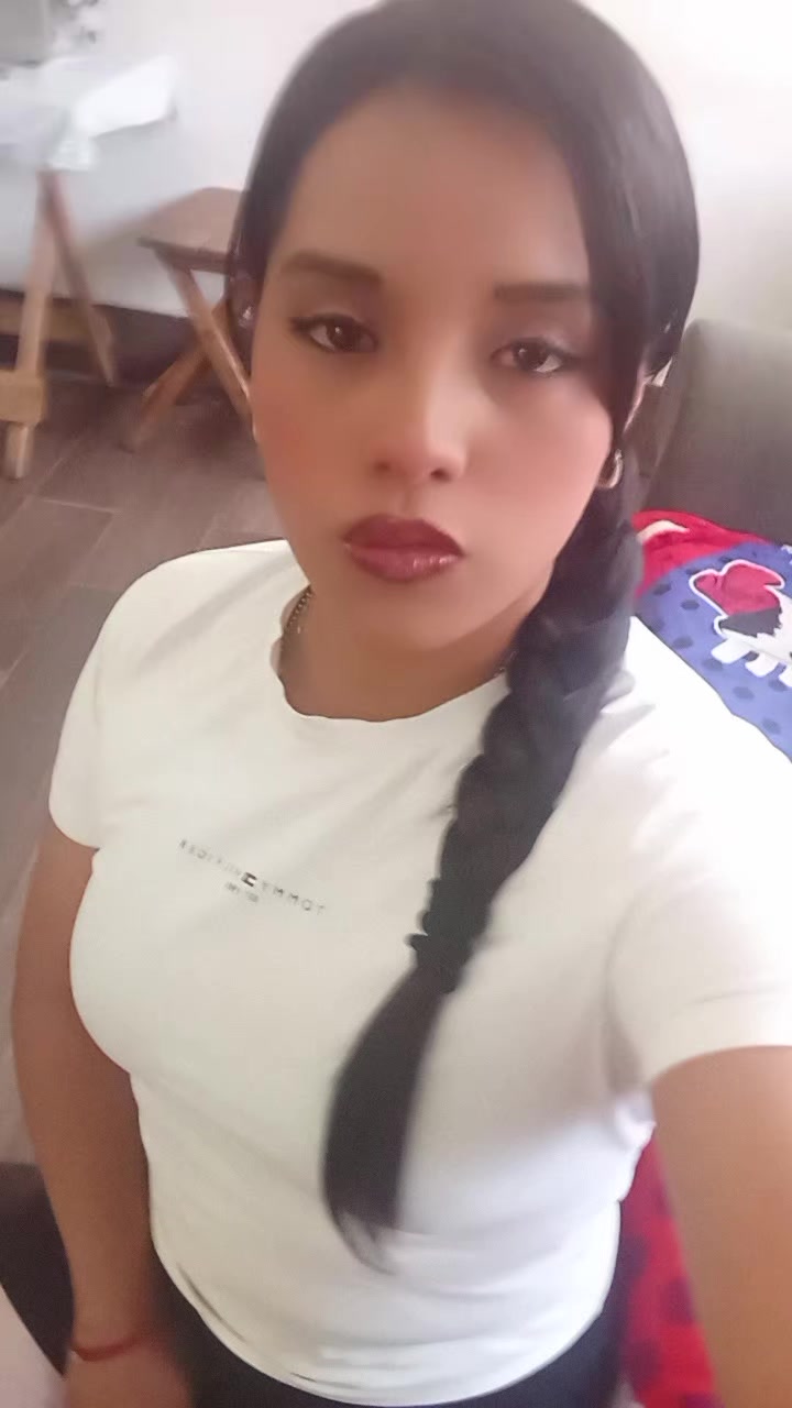 @♡◇morena◇♡