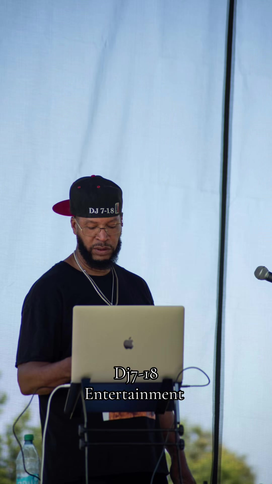 @Dj7-18