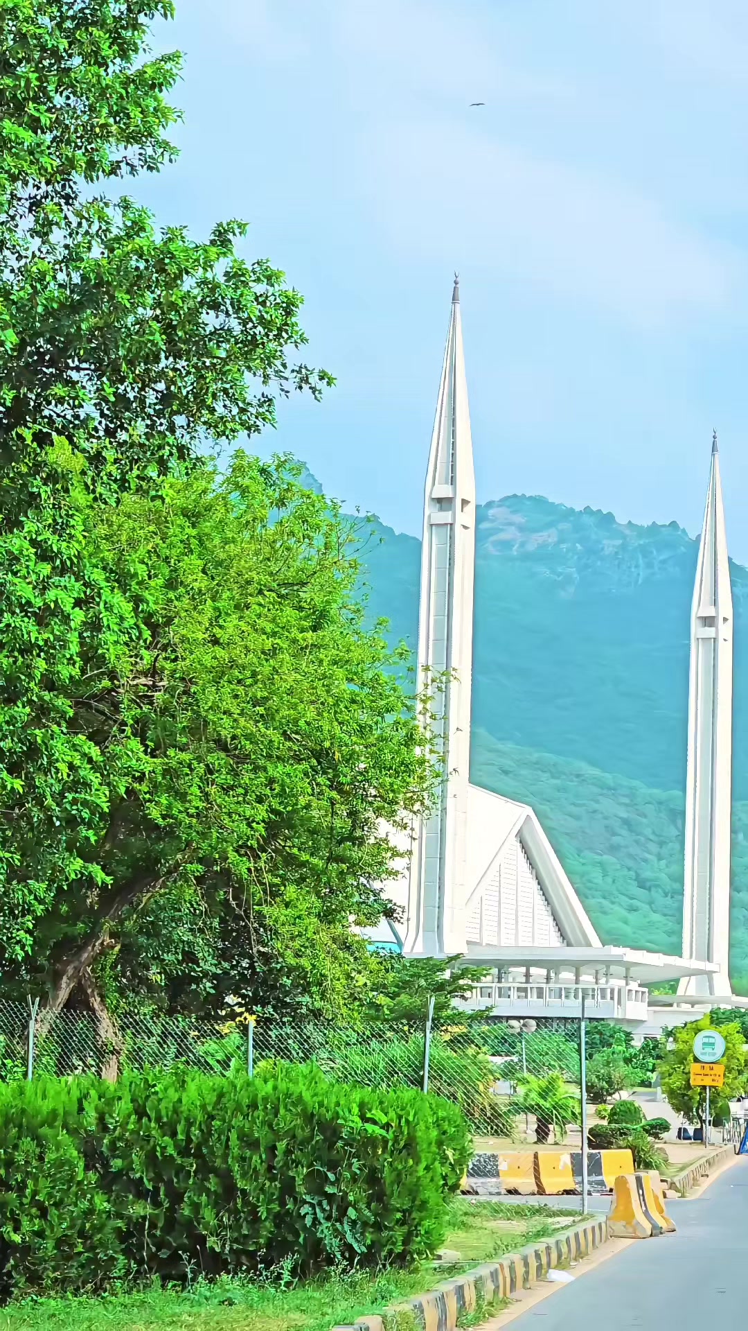 @Only Faisal Masjid 🕌