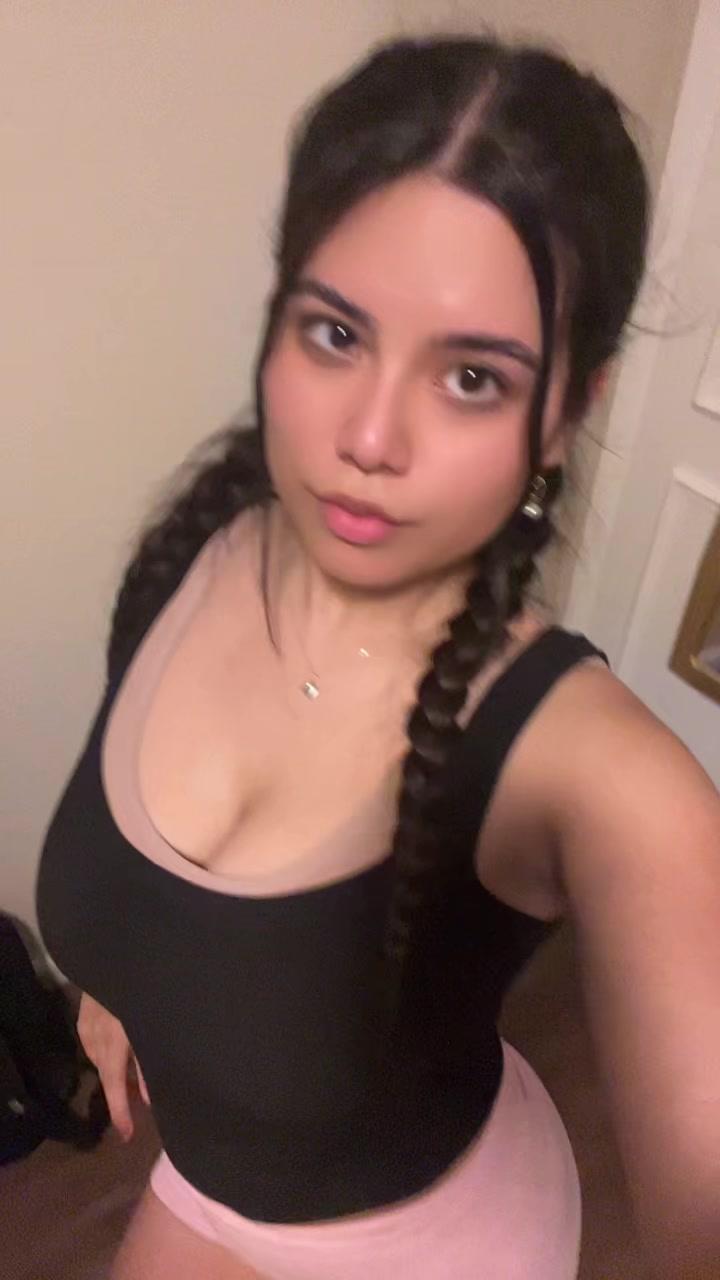 @𝓶𝓮𝓰