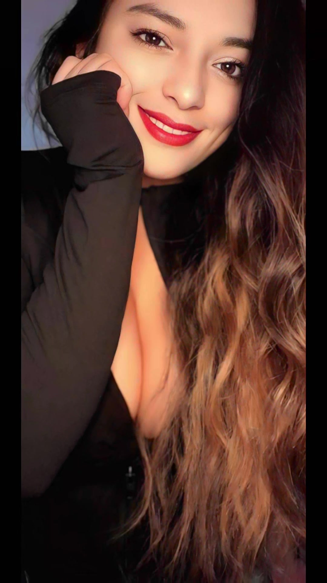 @Lucia Marchena❤️🔥🖤