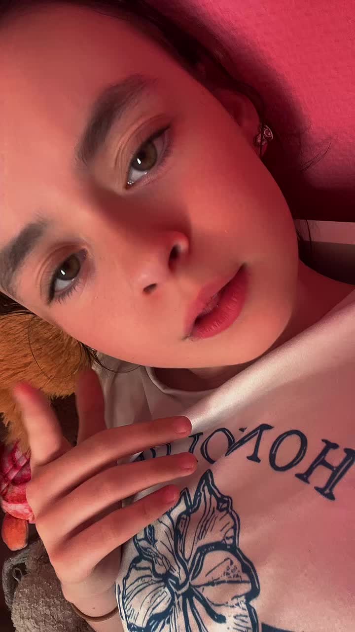 @Zo&eacute;🇪🇸&lsquo;moon✝️