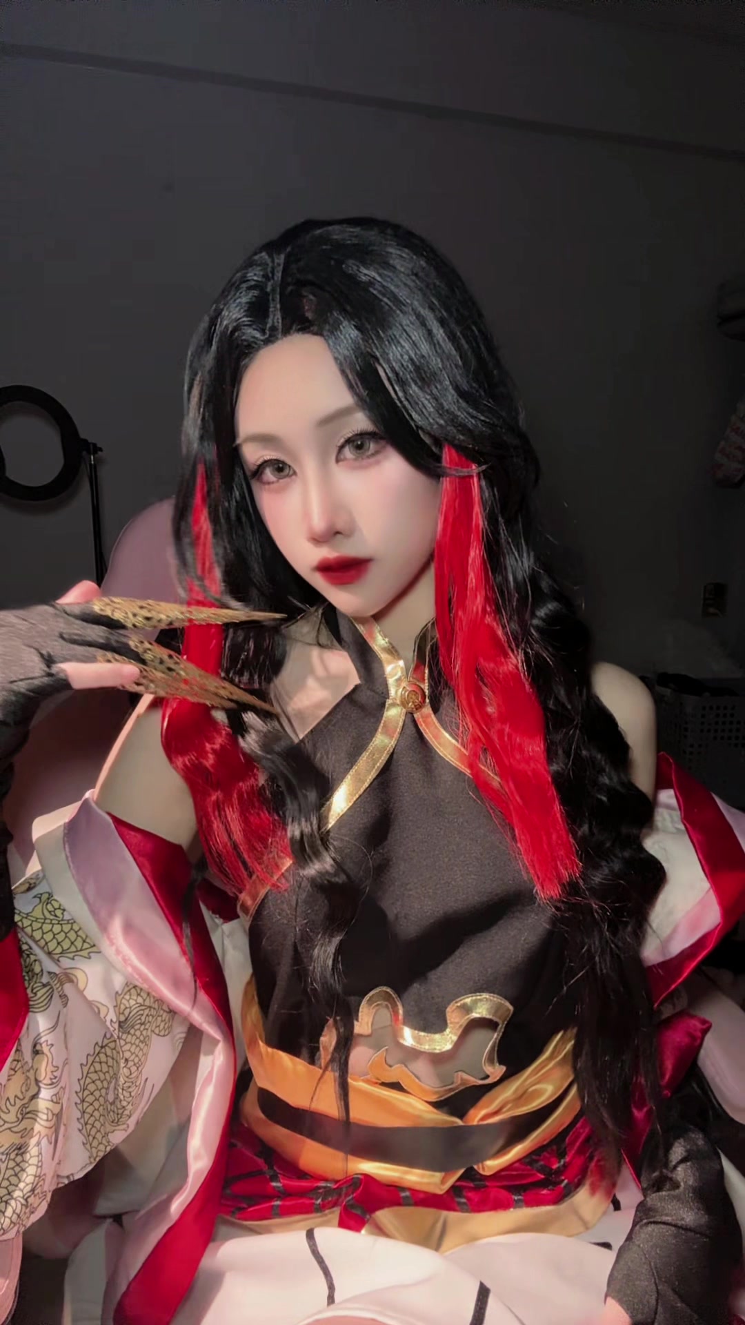 @【miumiuu.]