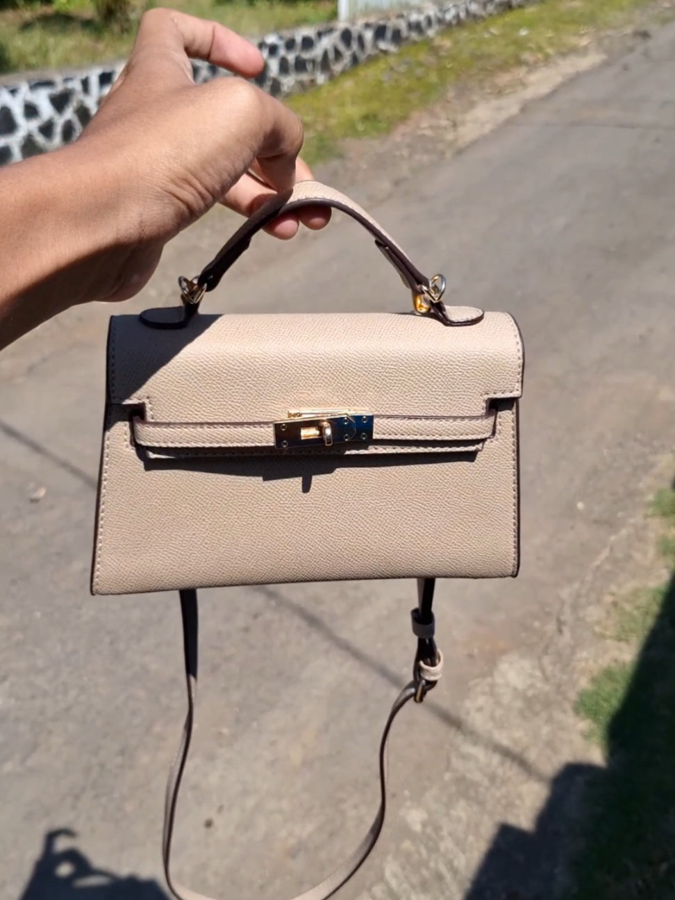 @Viora Bag