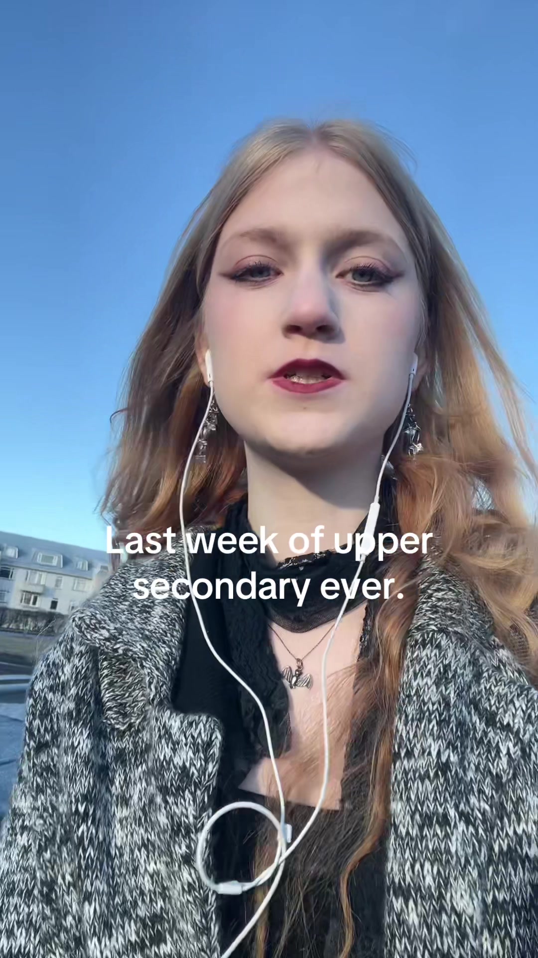 @Maya🦇