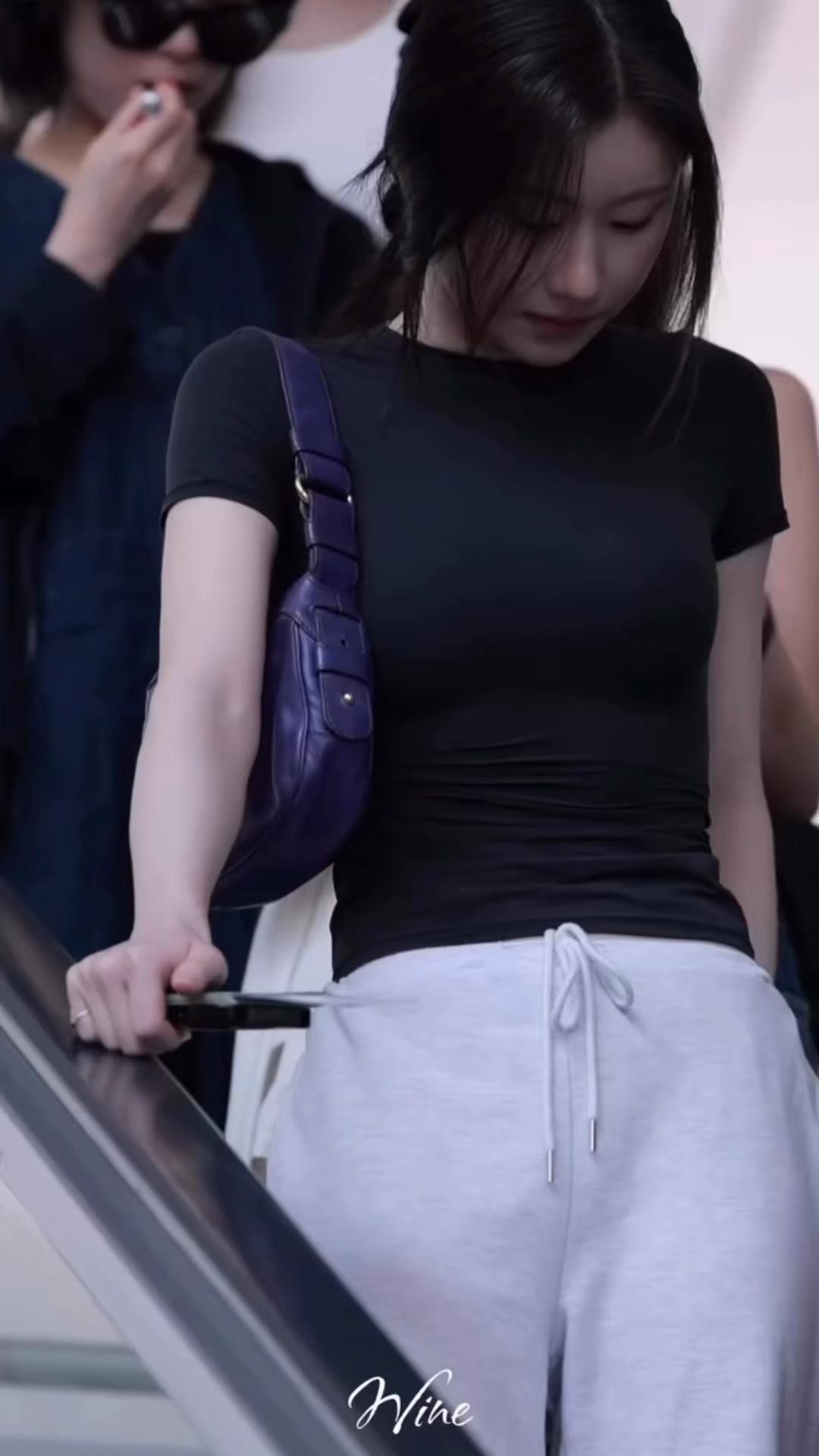 @Chae.