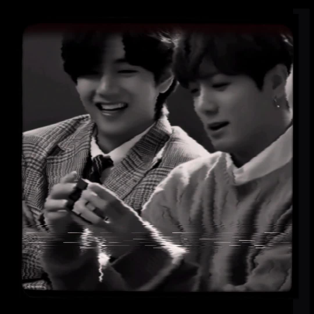 @∘𓆩𝐊𝐈𝐌'𝐒 𝐇𝐔𝐍𝐍𝐘𓆪∘