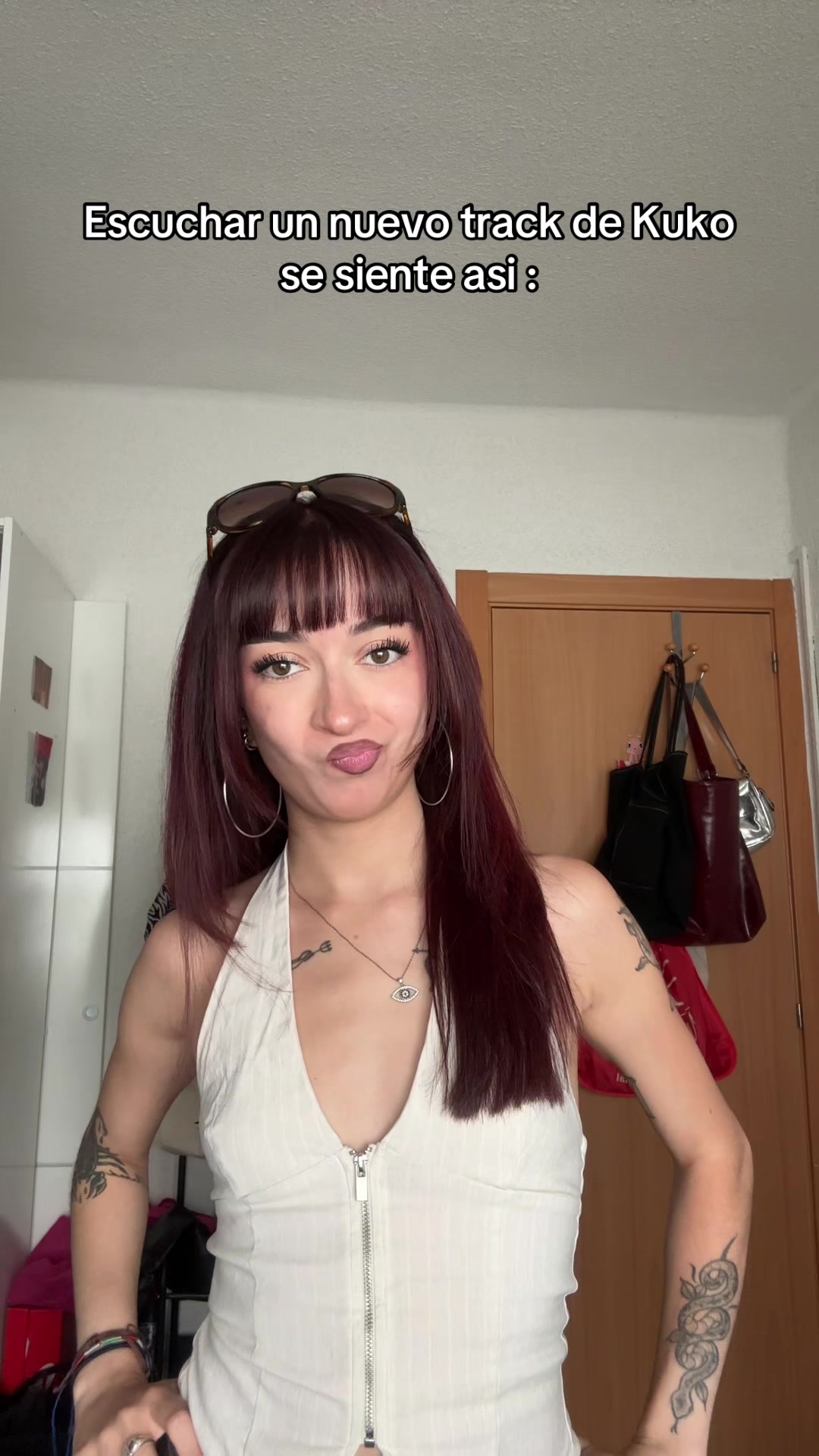 @Dela
