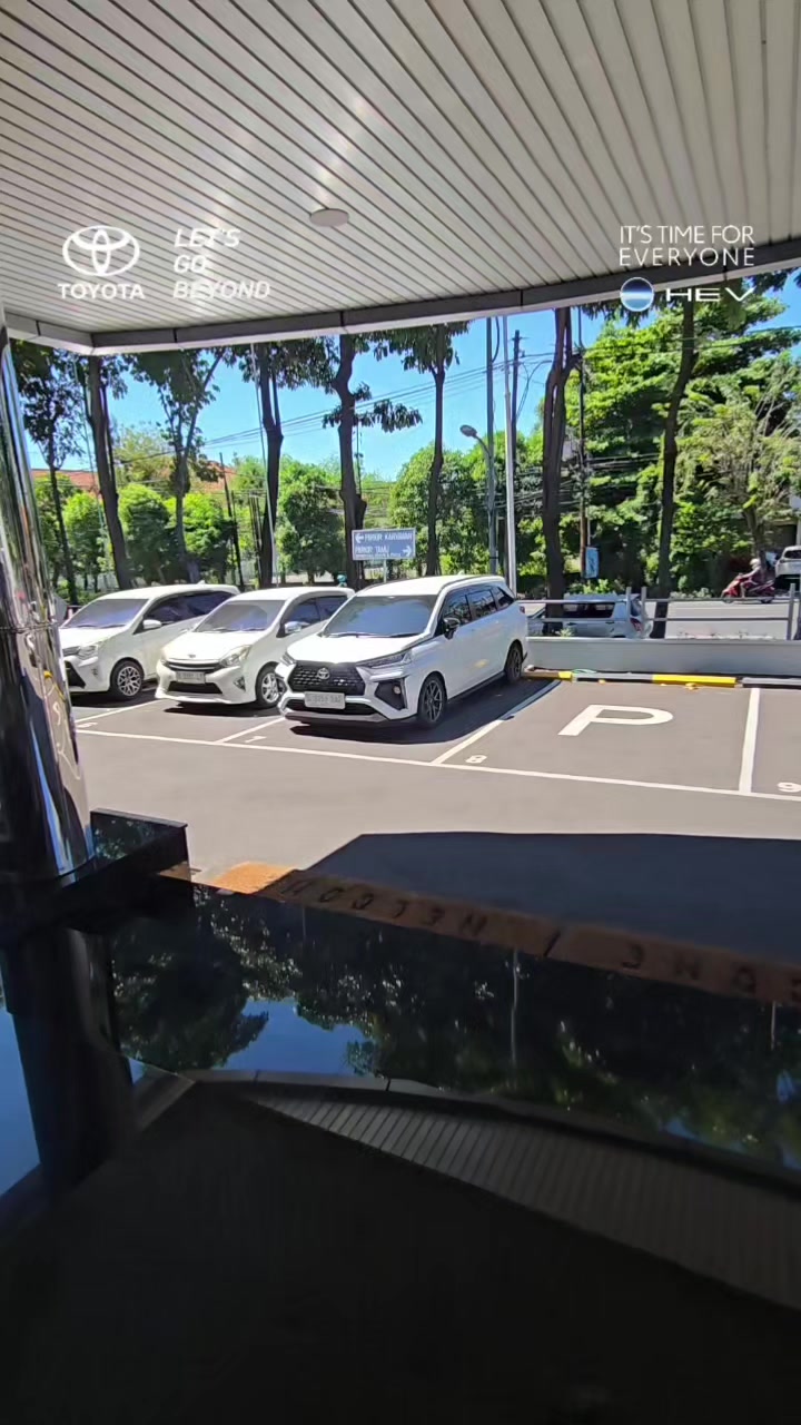 @TOYOTA SURABAYA