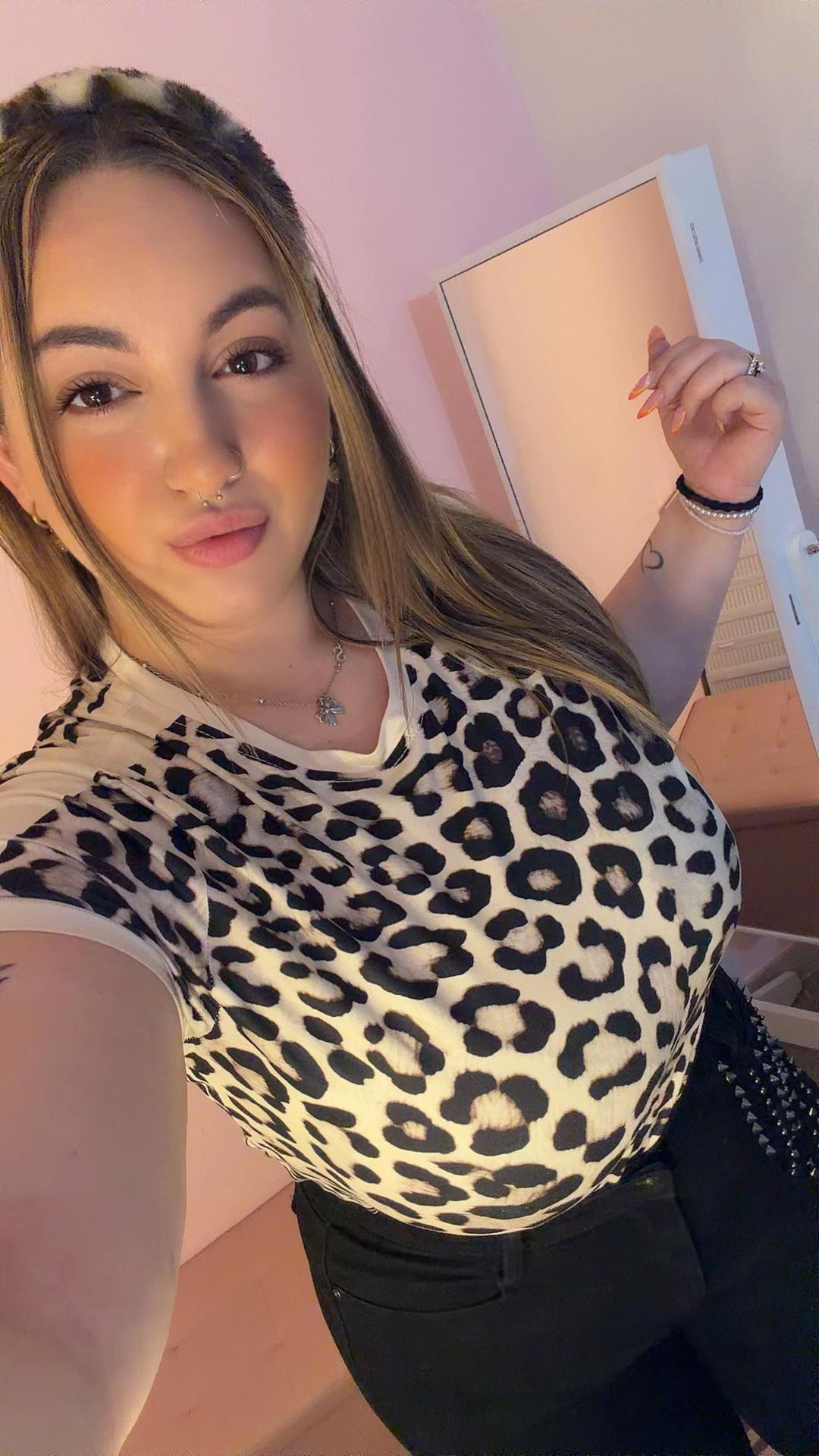 @𝑀𝑎𝑟𝑖𝑘𝑎_𝑅𝑖𝑧𝑧𝑜. ♡︎