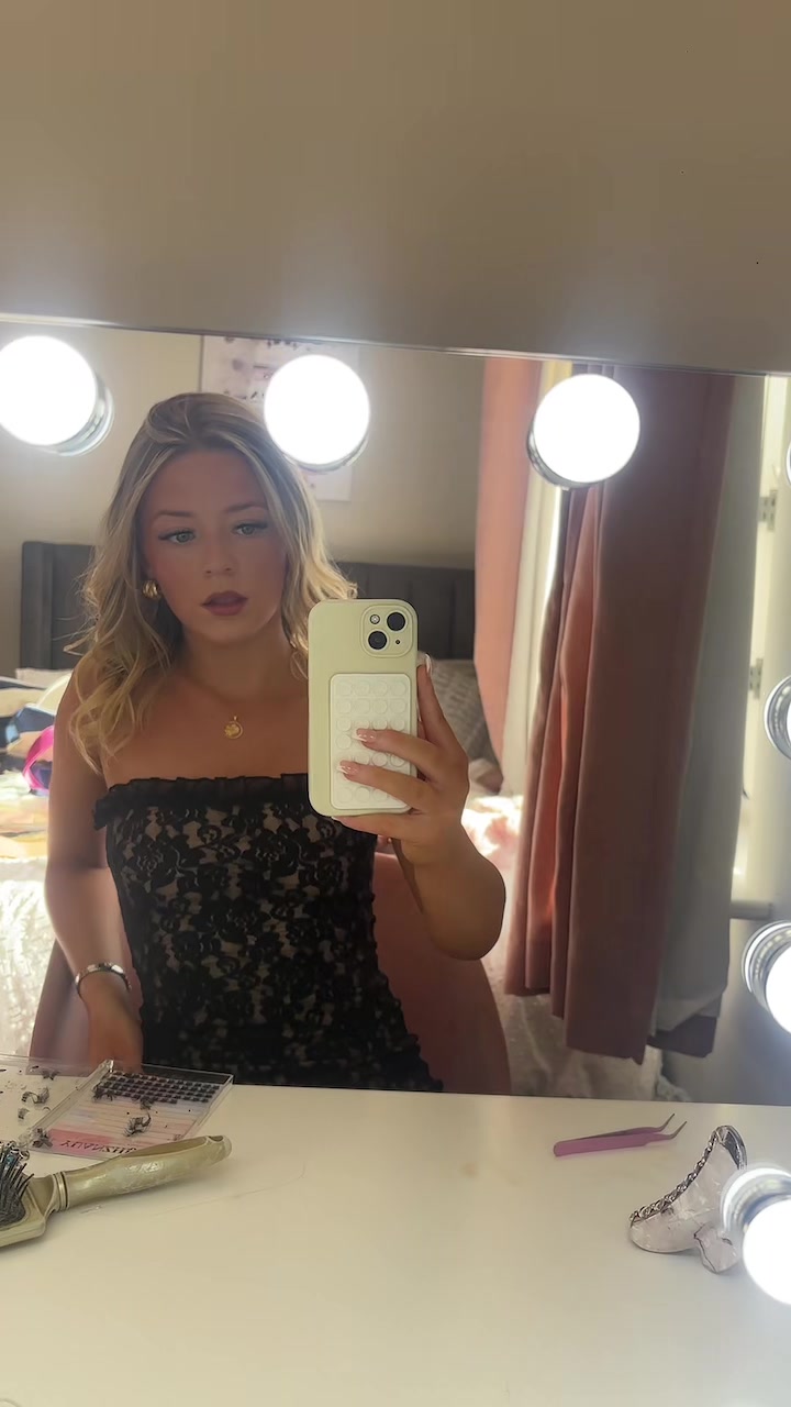 @sophieclarke