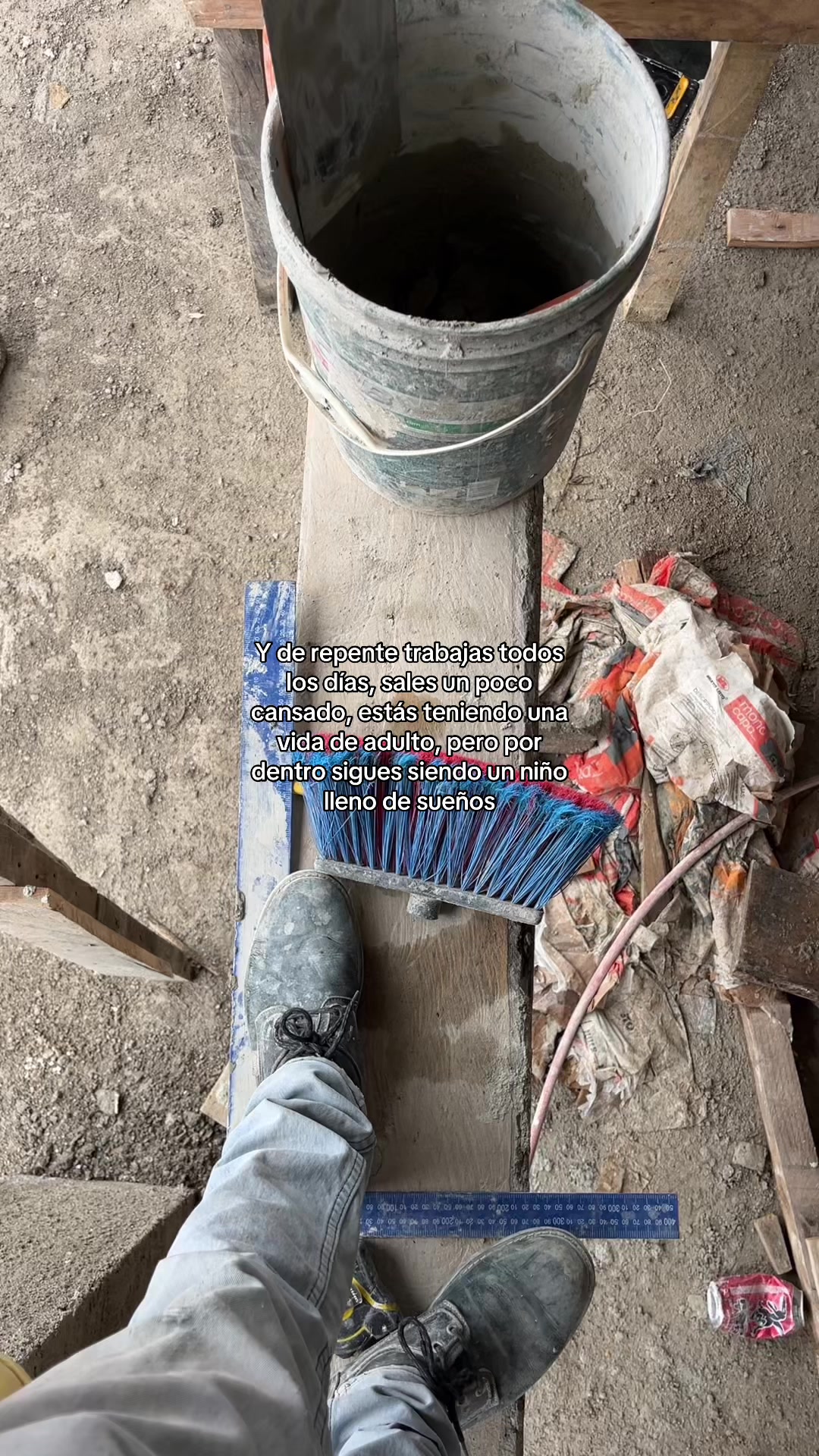 @Chus_🧃👷&zwj;♂️