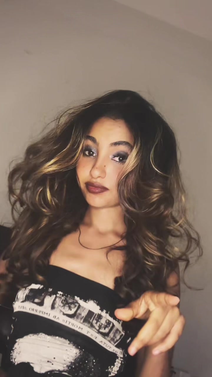 @kianaaa