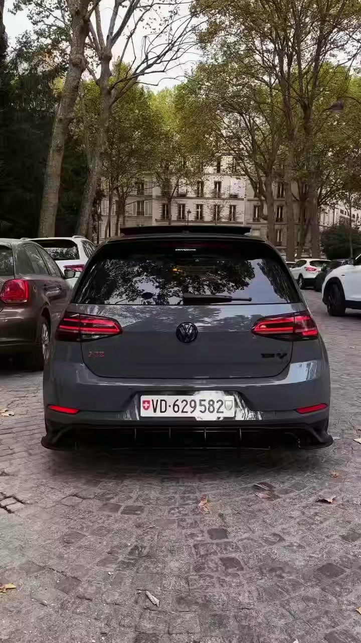 @revvedcars