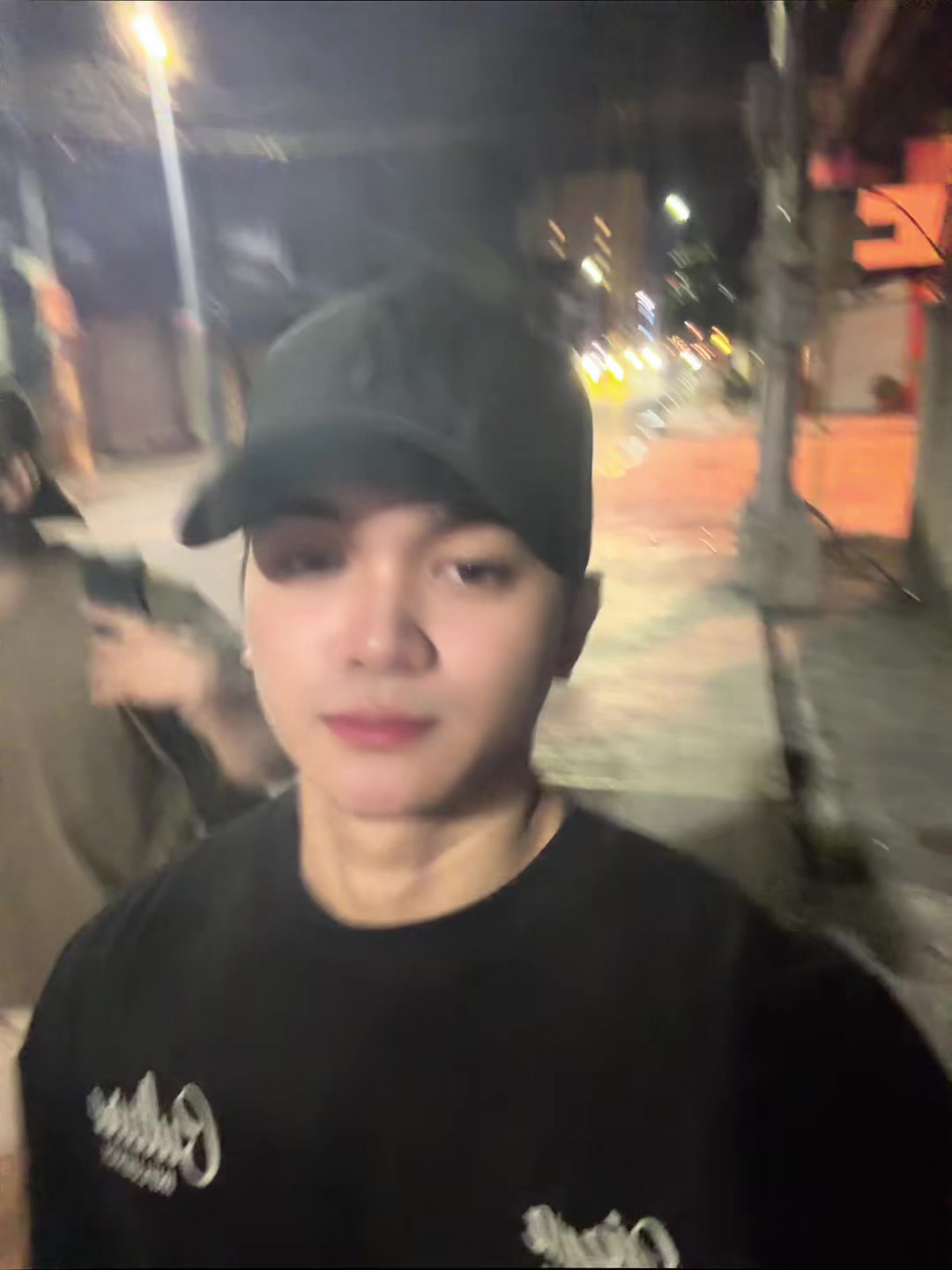 @Vil