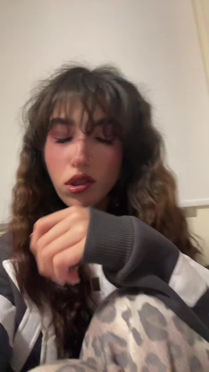 @Muffinova🧁