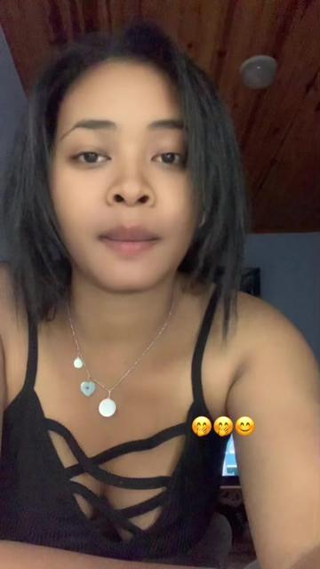 @🇲🇬ainakelly🇲🇬