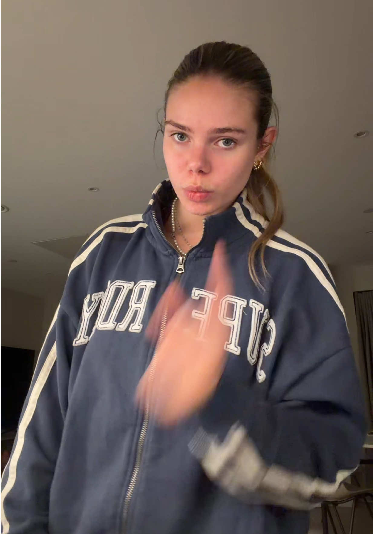 @izzy hiersche