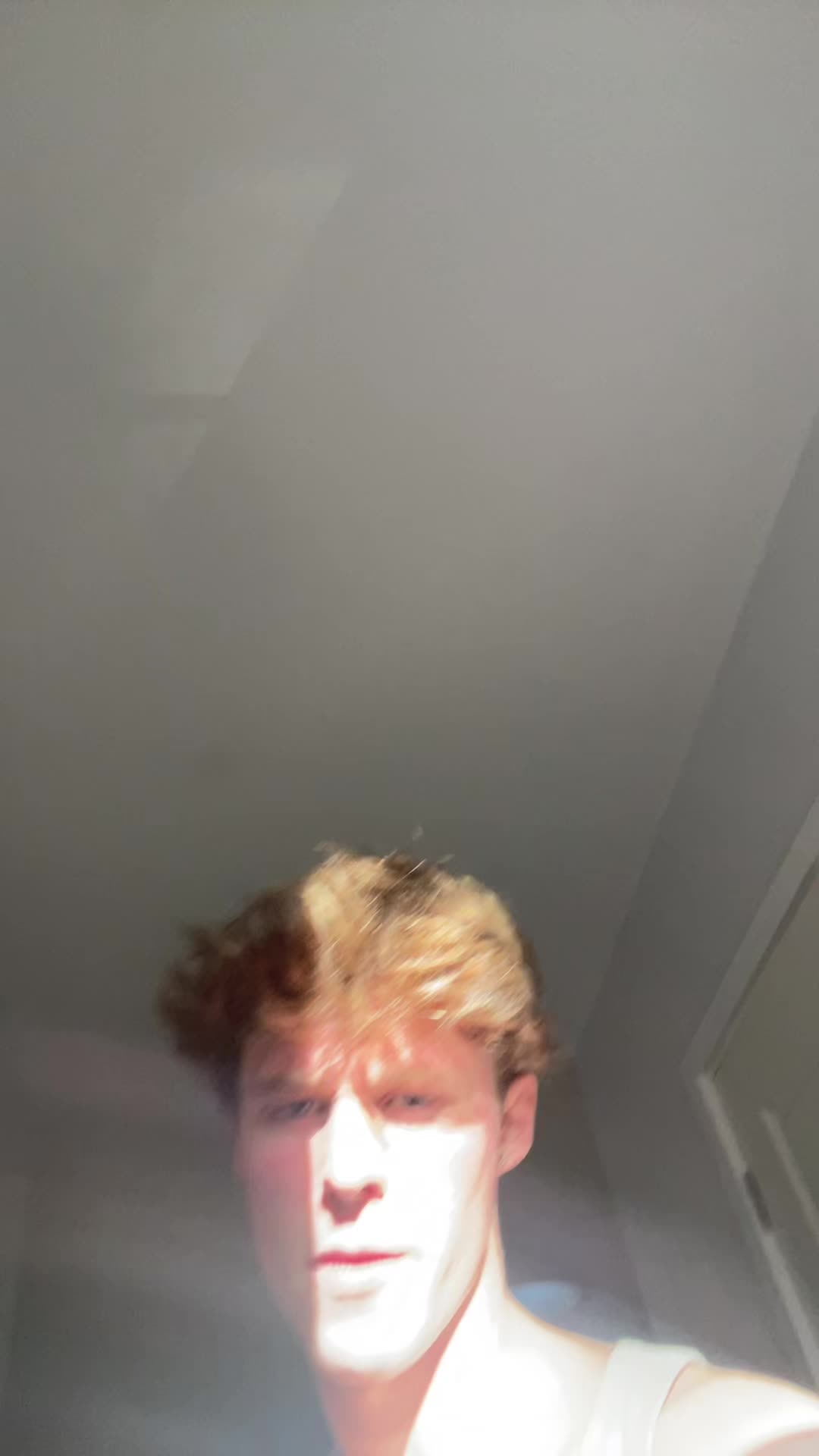 @😑