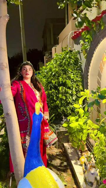 @Farah khan