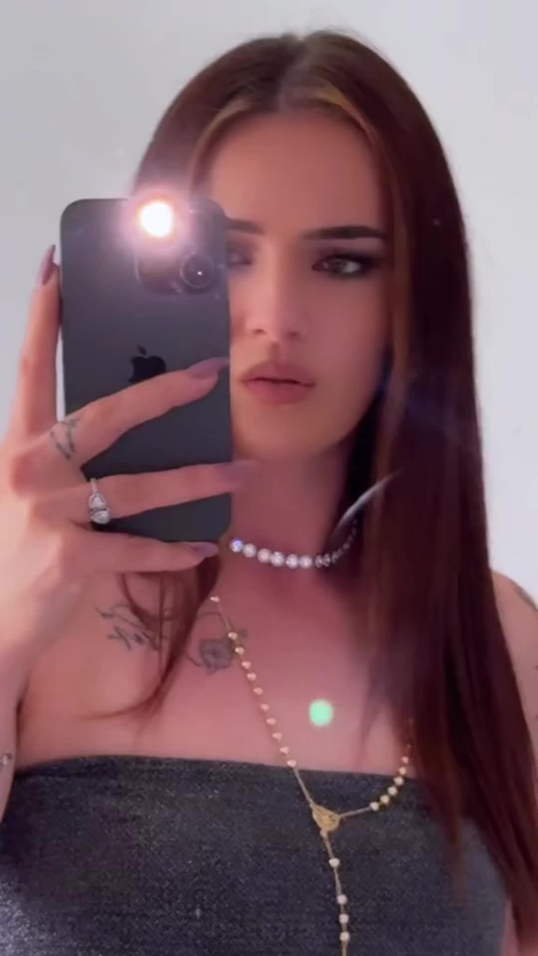 @ESTER 🦂🥀🪬
