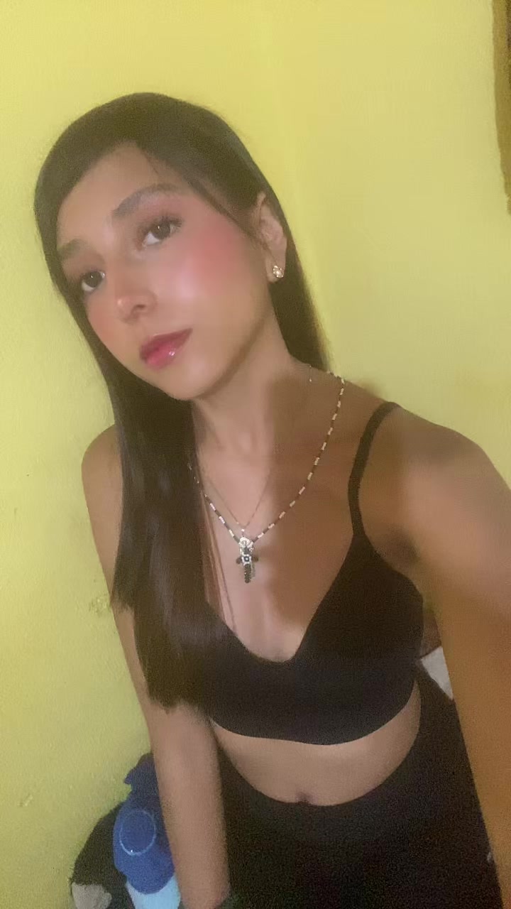 @Estefany🖤