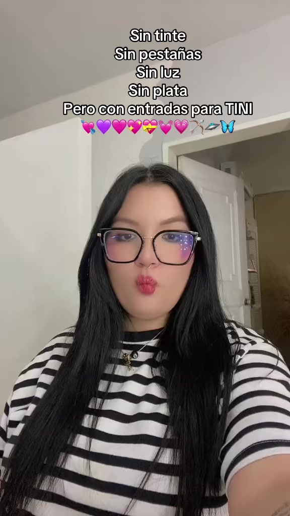 @𝐕𝐢𝐯𝐢💋