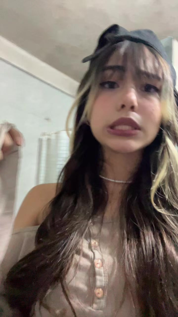 @𝔃𝓪𝓲𝓻𝓪 𝓶𝓾𝓱𝓪𝓶𝓮𝓭