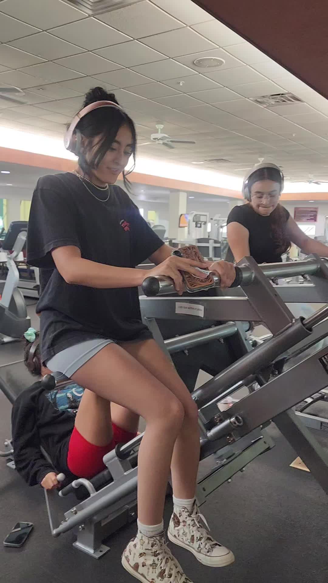@CrystalLuv