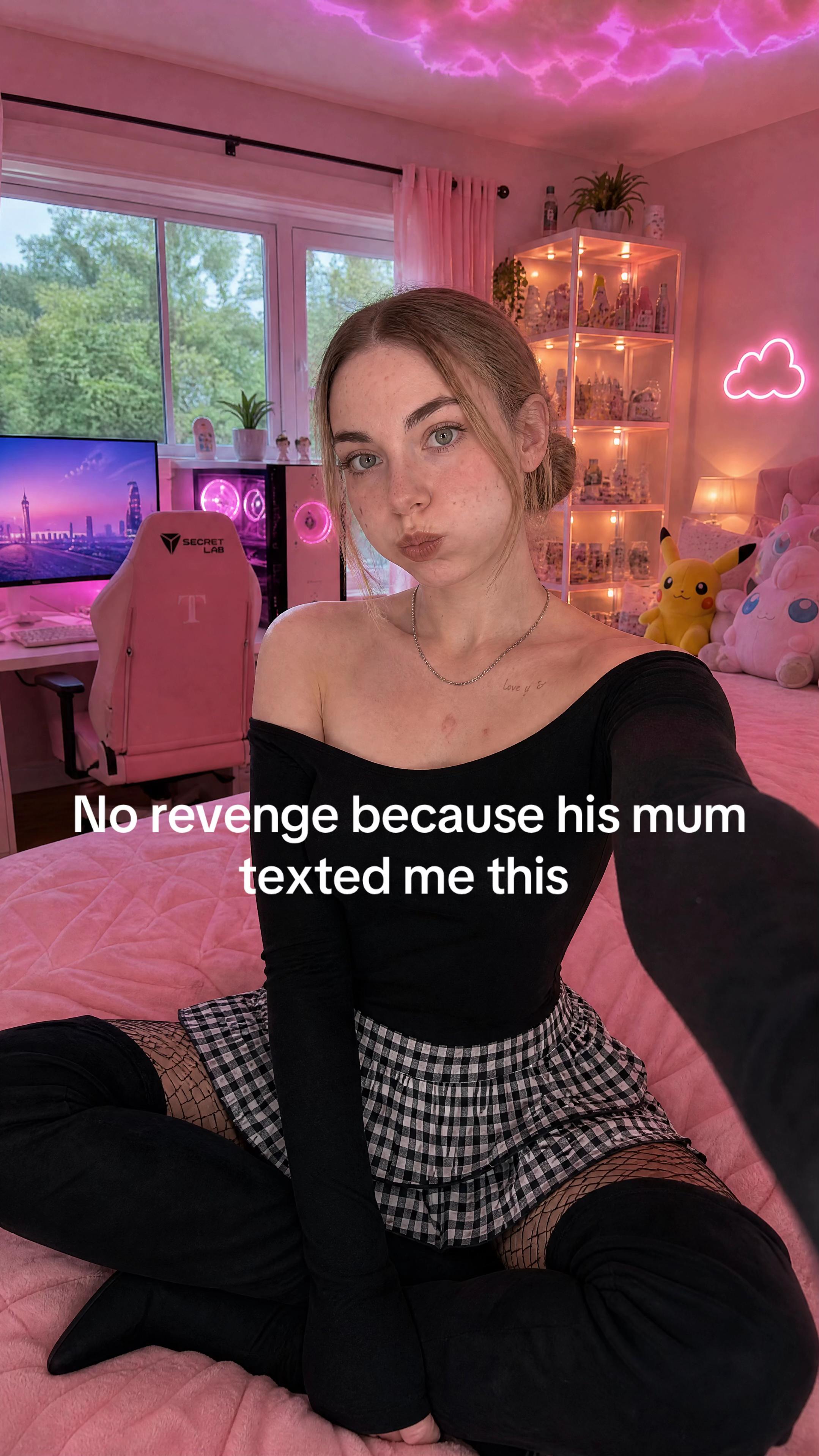 @Chloe Abbot 💕
