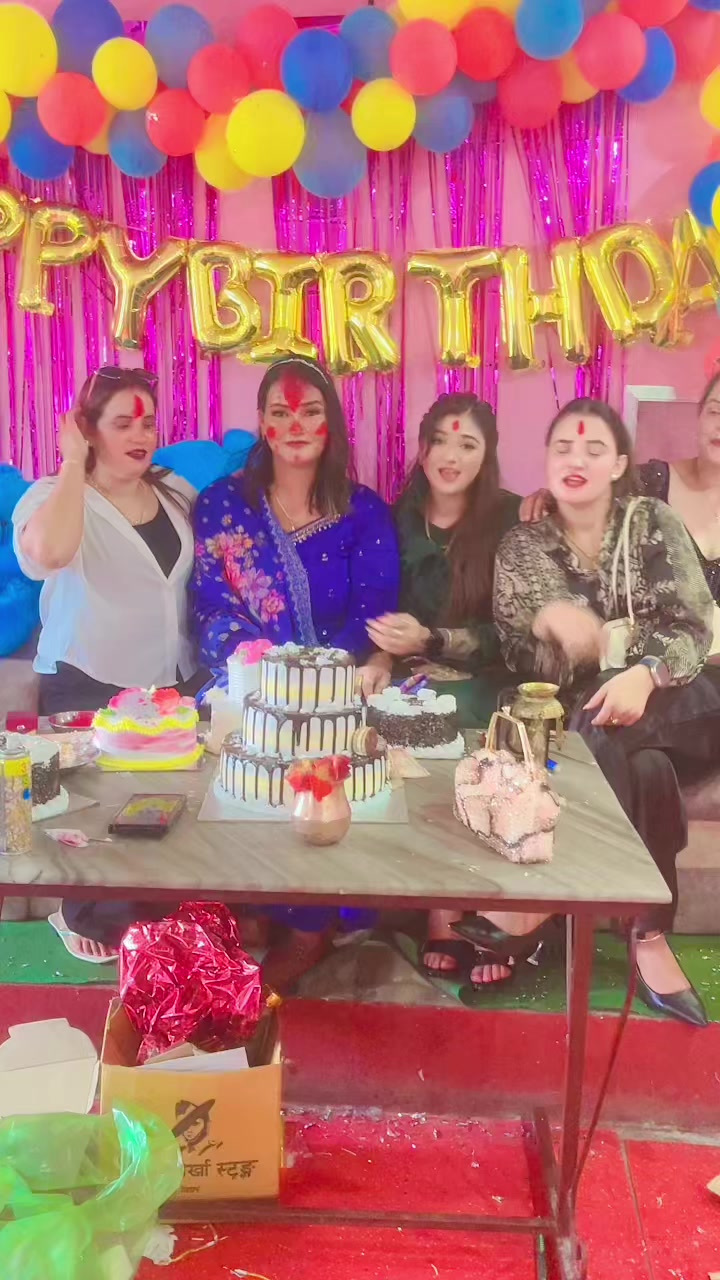 @Kajal💔Xettri