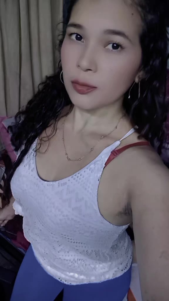 @🧸 Kenia Carolina 🦄🖤