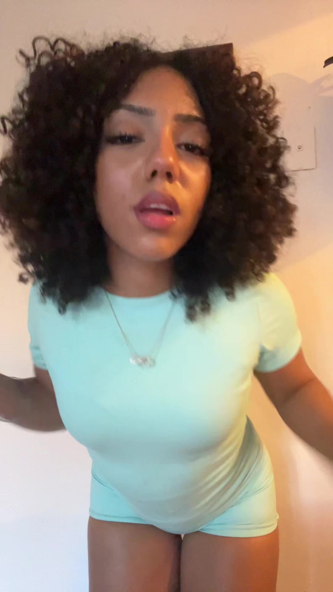 @Sara 🌺