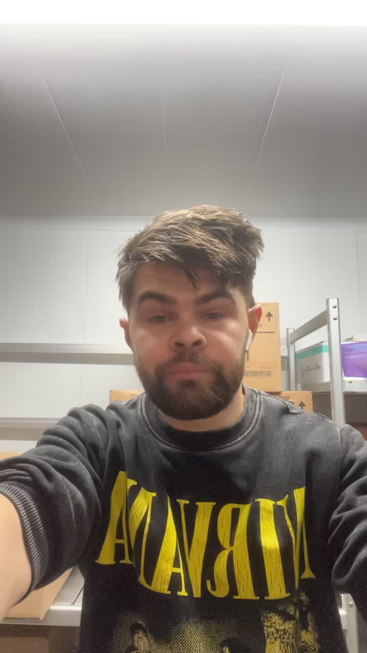 @PvFcHulsxy2001