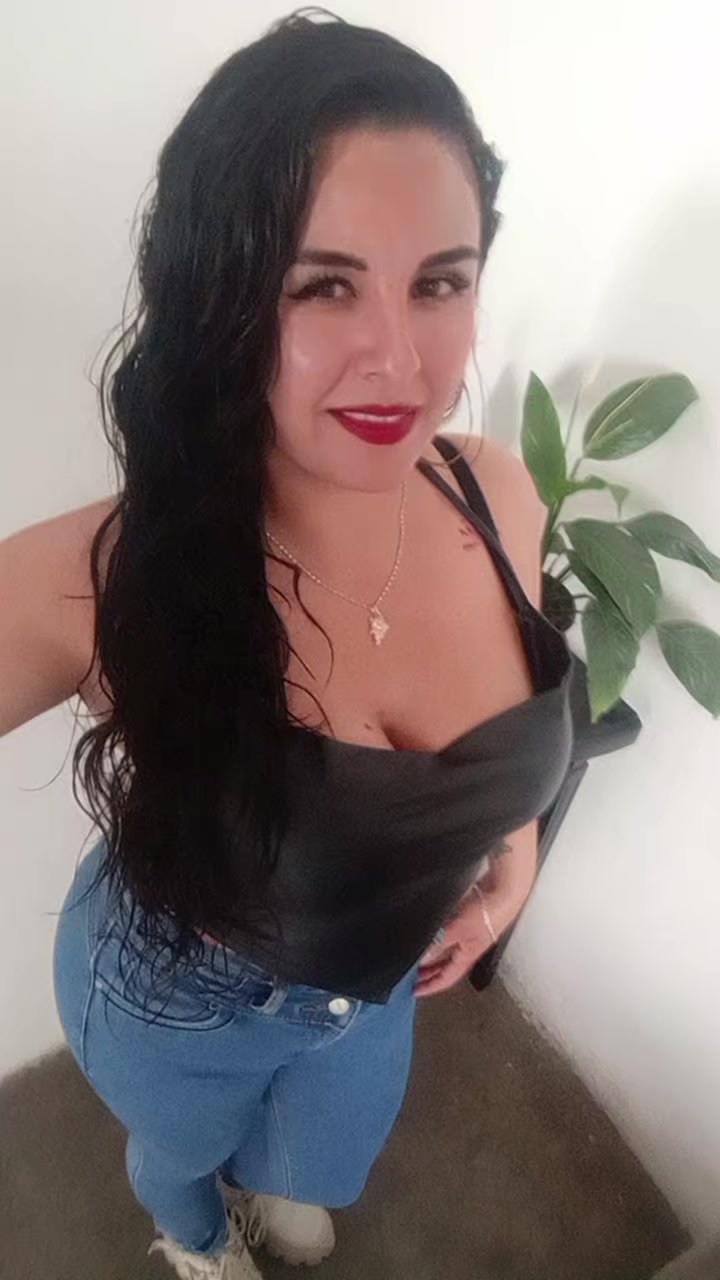 @Anadc✨🍒