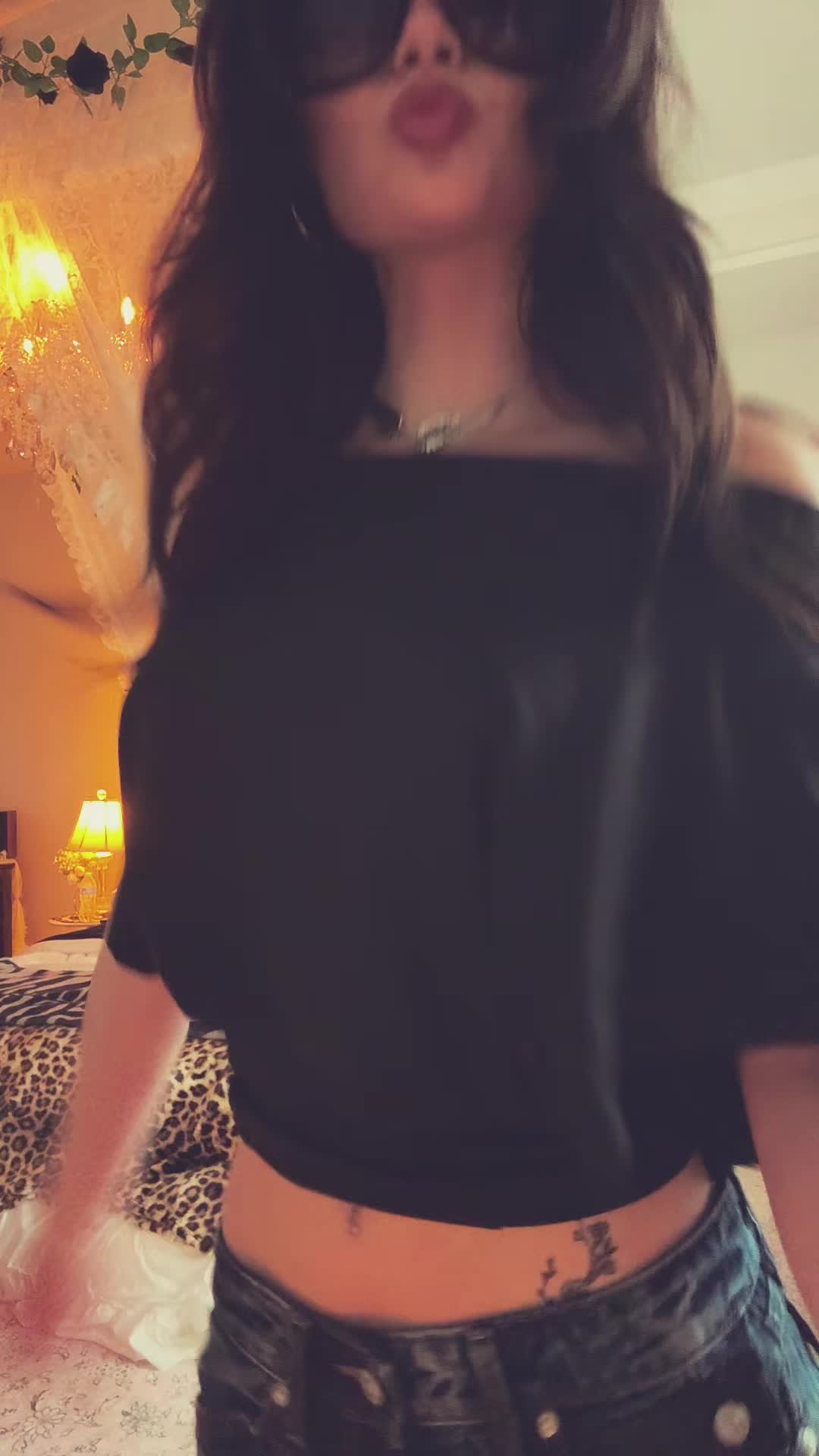 @amara⋆ ˚｡⋆౨ৎ˚