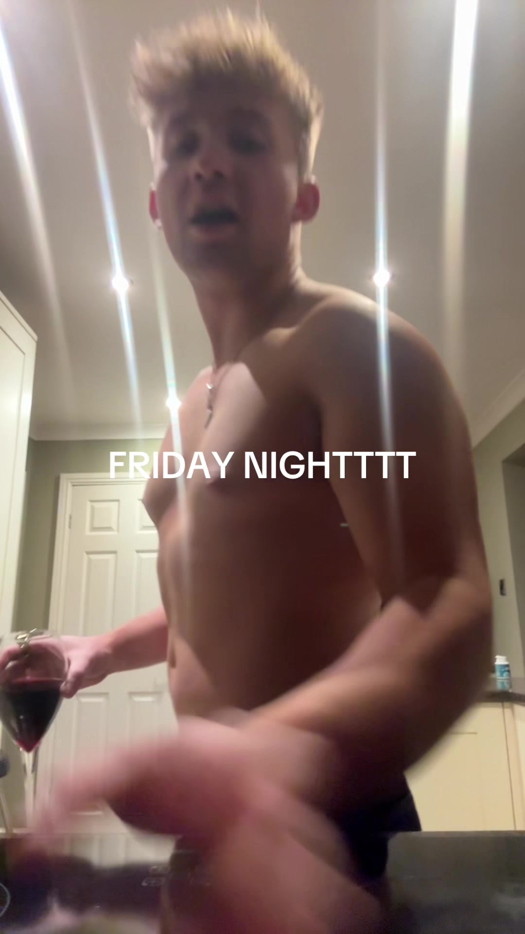 @itzisaacjames